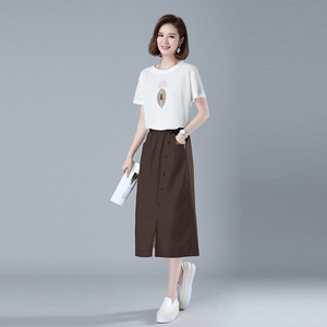 时尚简约女装套装 舒适百搭两件套 优雅气质长裙 显瘦修身设计图片