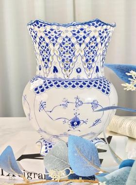 哥本蕾丝手绘花瓶奢侈优雅客厅餐厅玄关装饰摆件蓝色镂空艺术花瓶