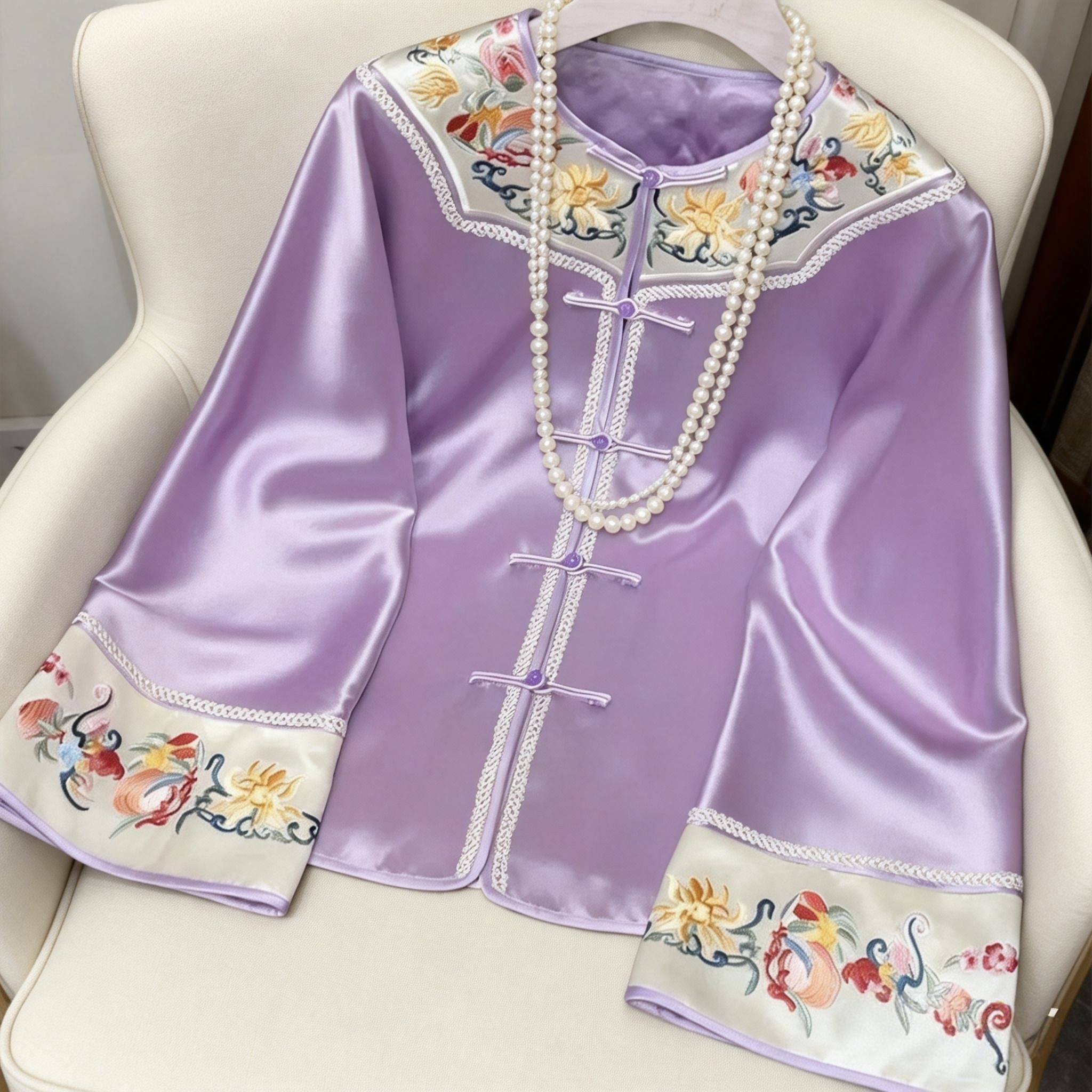 2026春款女装新中式国风重工刺绣对襟上衣高级感国潮醋酸唐装外套