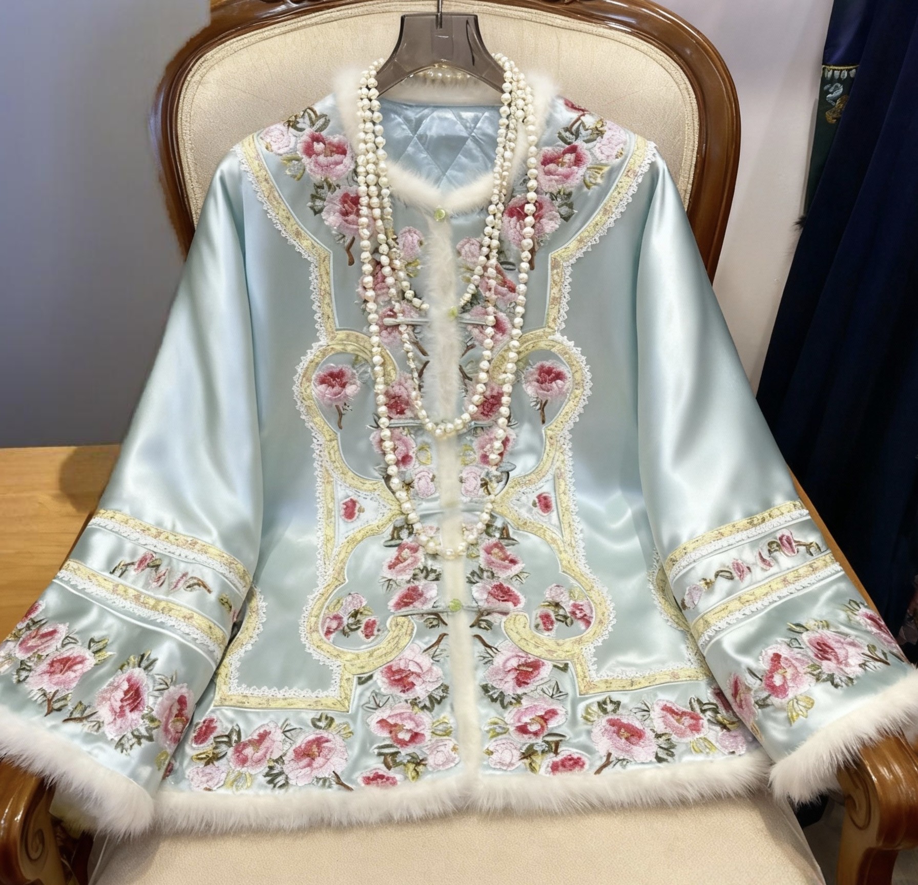 新中式老钱风醋酸刺绣清宫格格服棉服外套国风夹棉唐装棉袄上衣女,女装/女士精品,棉衣/棉服,淘宝优惠券,粉丝福利购,淘宝优惠卷