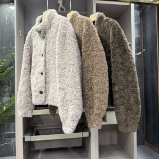 96674 G上6K 宽松皮毛一体羊羔毛羊毛小立领短外套女