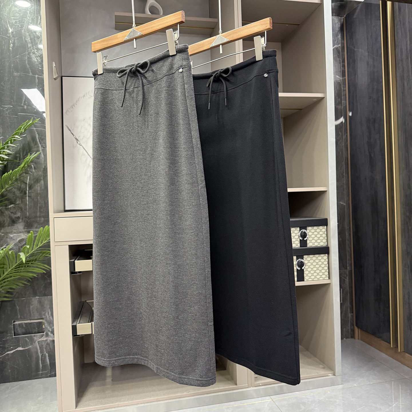 就是它，美得毫不费力！羊毛包臀针织后开衩半身裙女 GQ853256~ZY,女装/女士精品,半身裙,淘宝优惠券,粉丝福利购,淘宝优惠卷