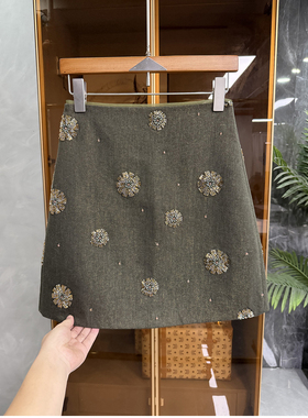 尖货！美得毫不费力！重工复古钉珠高腰A字半身短裙女  K1093~ME