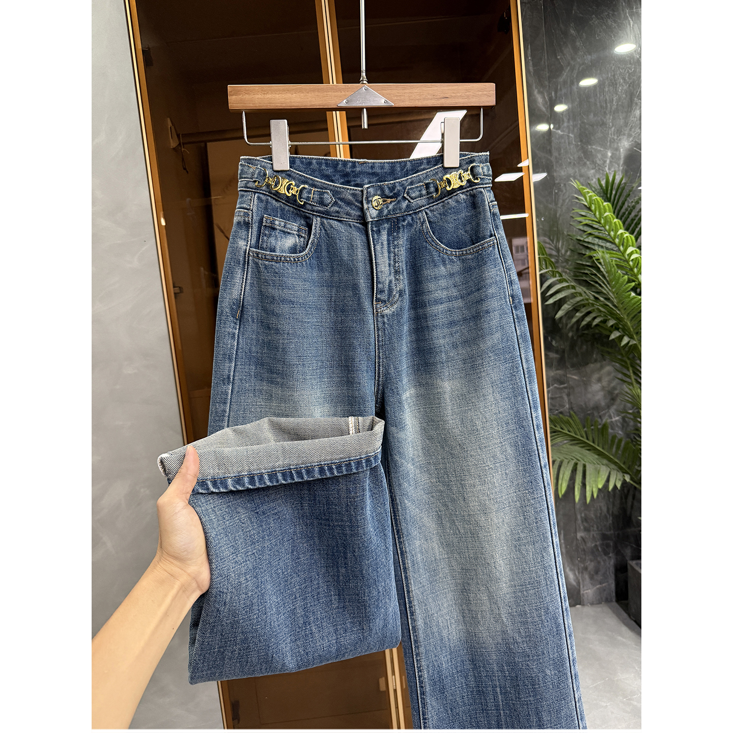 大大N货！中高腰牛仔直筒裤