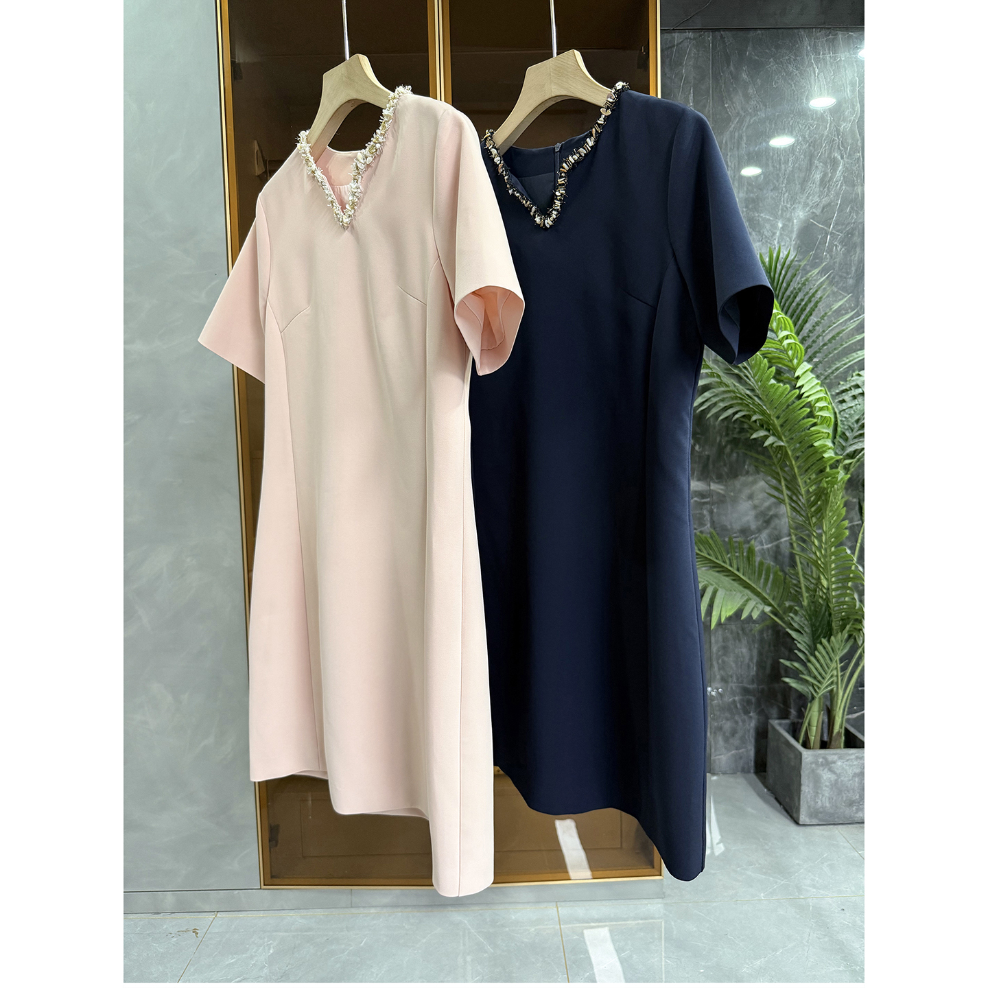 代工厂出！醋酸钉珠V领连衣裙