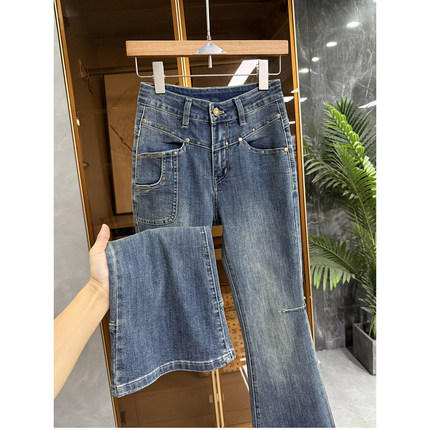 美翻！动漫细腰大长腿！微弹修身铆钉牛仔喇叭裤女   M491523~JS