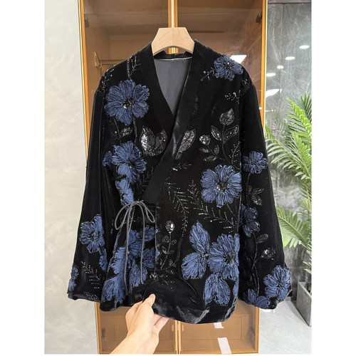 真丝丝绒钉珠花朵新中式外套