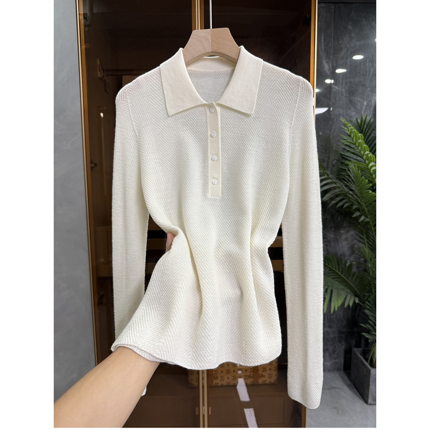 无缝一体人字纹羊毛POLO领针织衫