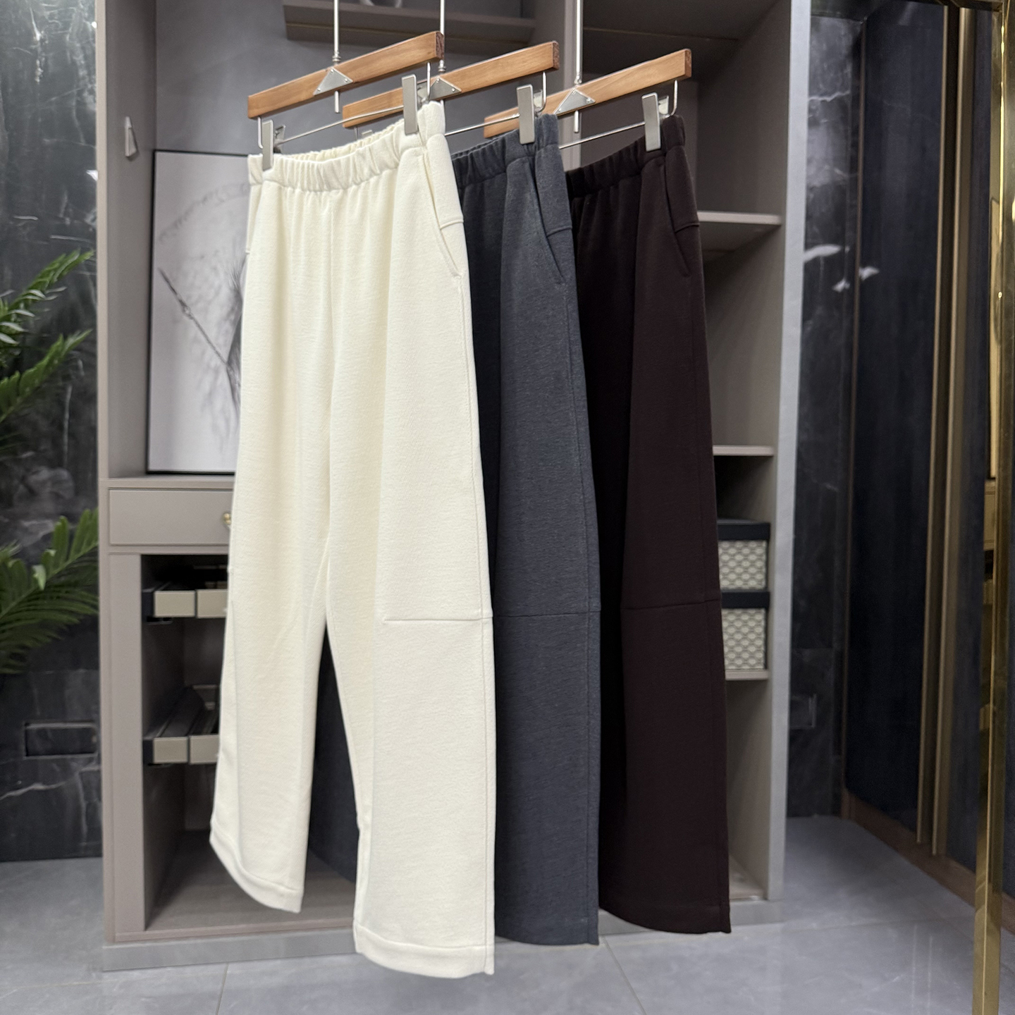 尖货！宽松毛面松紧腰休闲香蕉裤