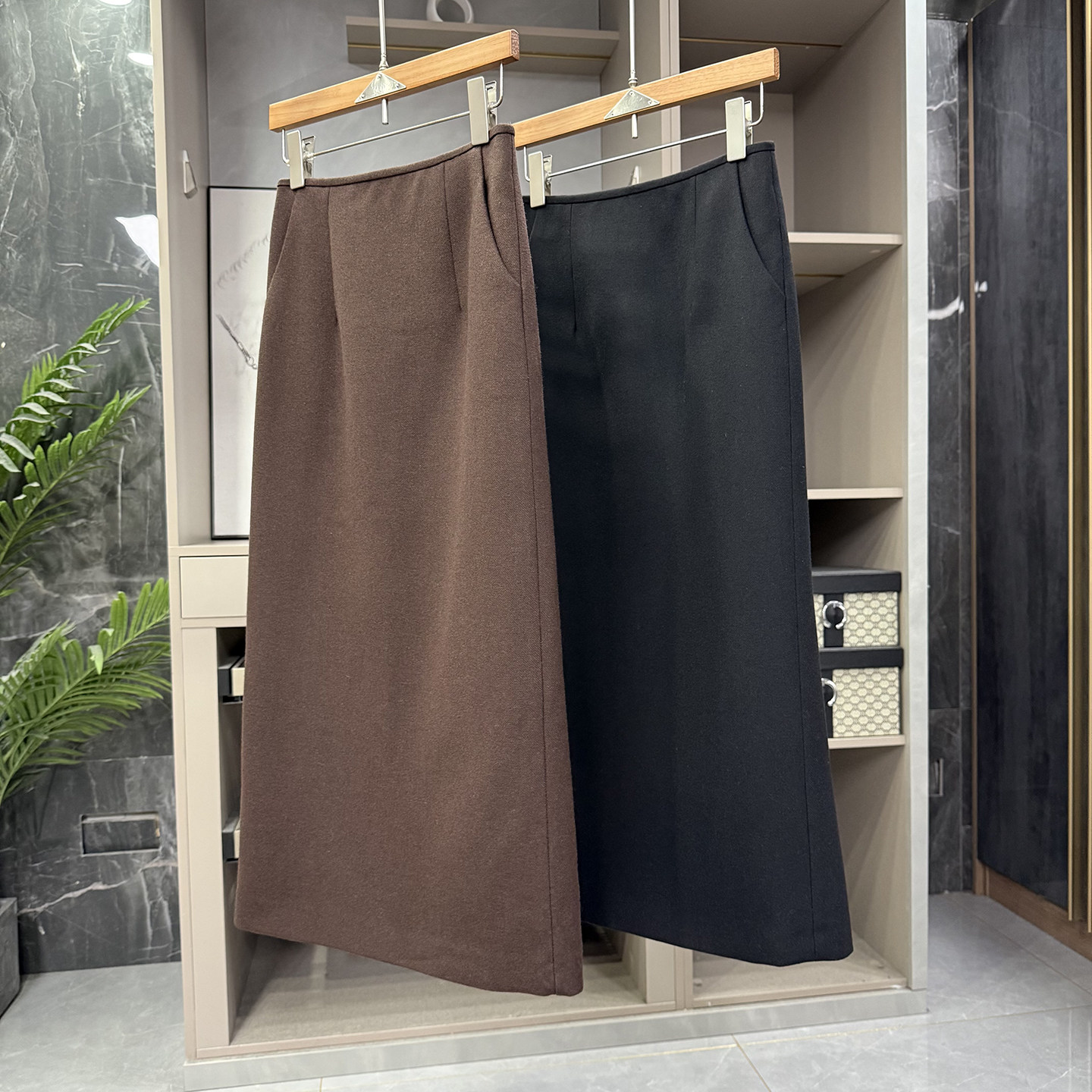 大大N货！简洁高ji神器！羊毛毛呢高腰后开叉半身裙女   K1193~ZY