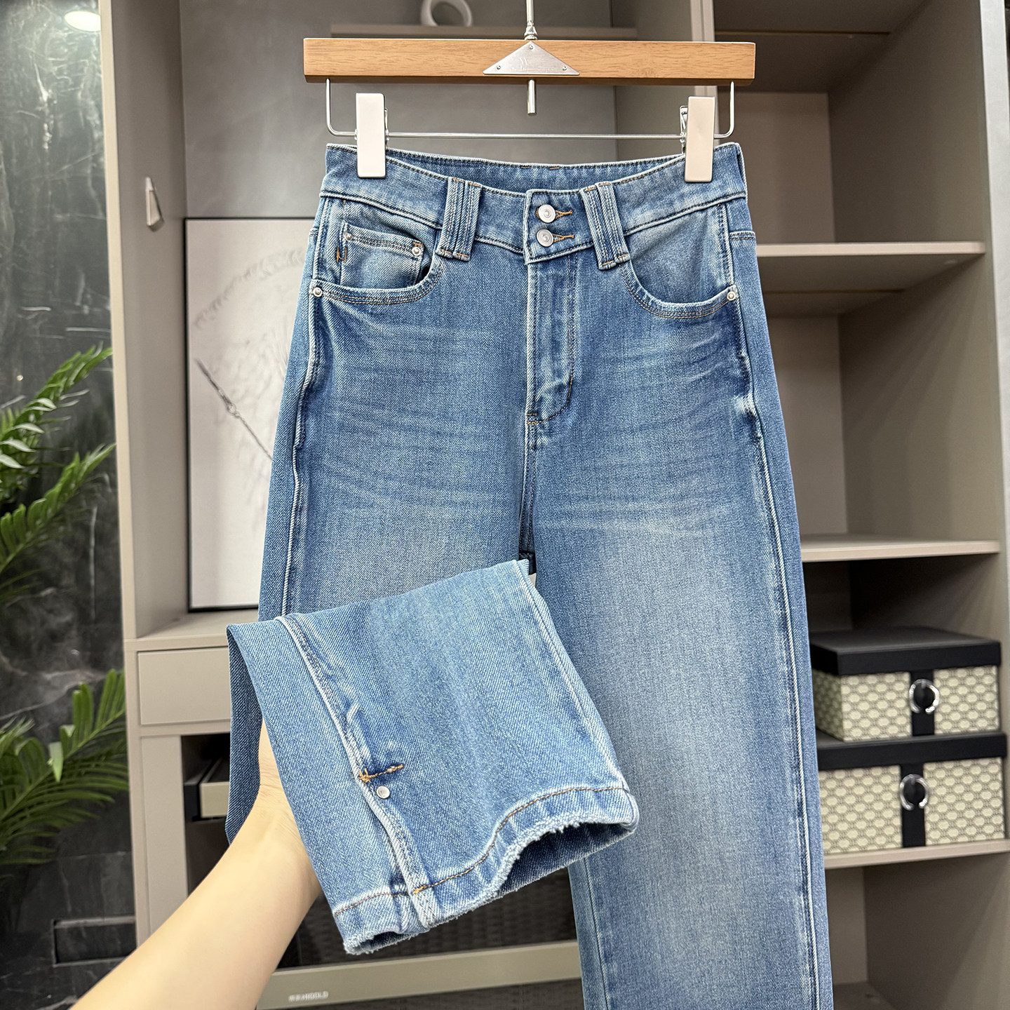 小个子显高秘籍！微弹莱赛尔中高腰牛仔烟管九分裤女  R60037~ZY