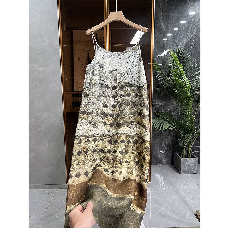 16姆米真丝斜纹绸复古吊带连衣裙