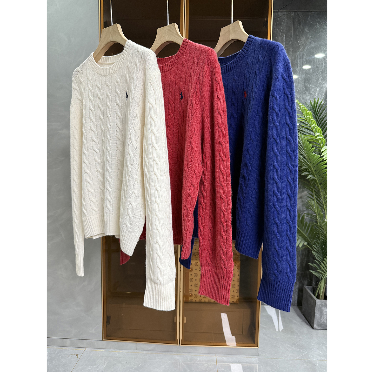 jin口料！羊绒麻花圆领针织毛衣