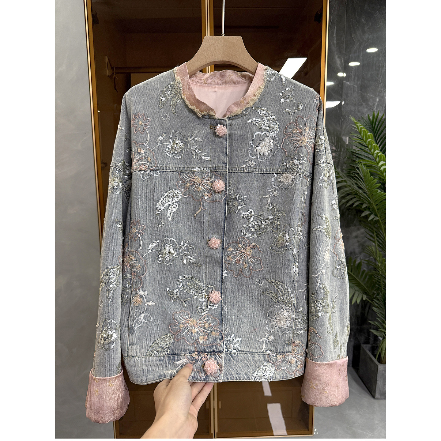 中式尖货！美到不敢照镜子！宽松重工刺绣牛仔外套女  AE0495~JS,女装/女士精品,短外套,淘宝优惠券,粉丝福利购,淘宝优惠卷