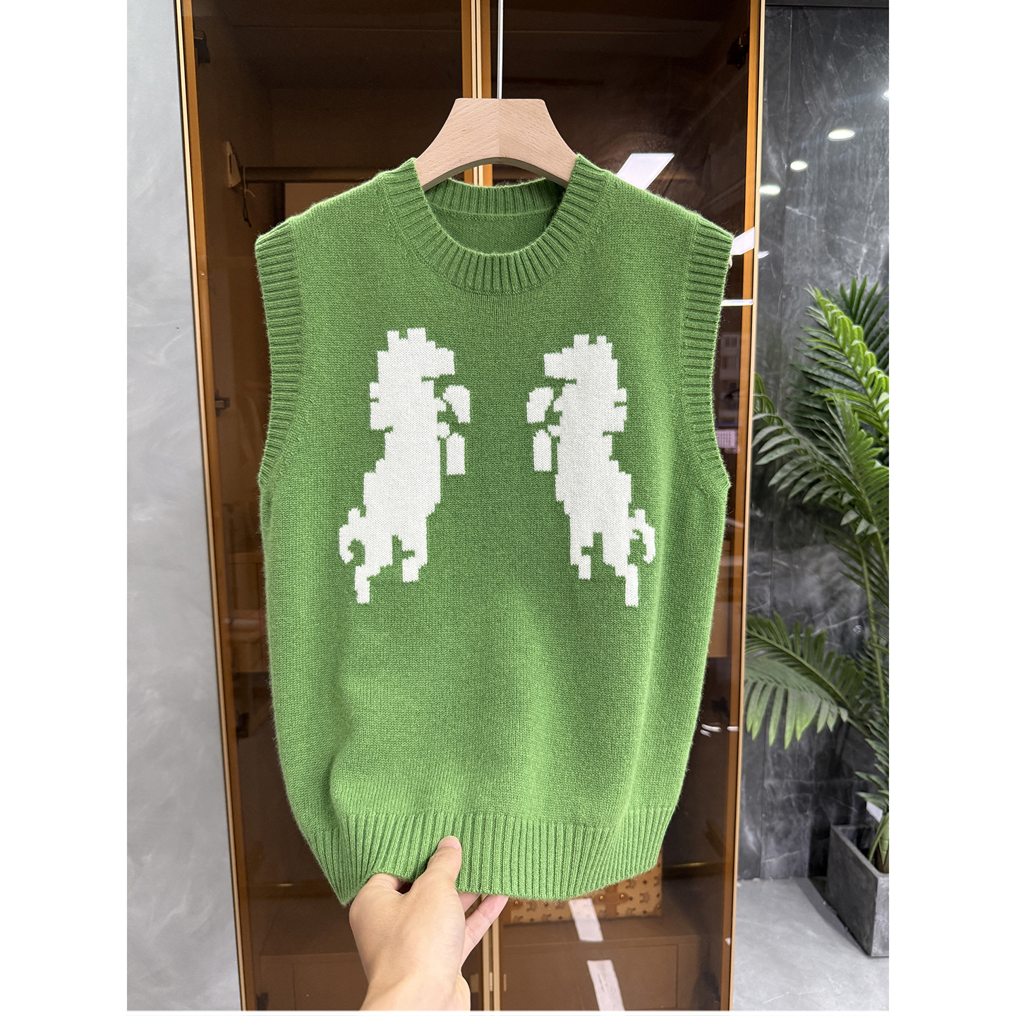 P牌料！羊绒圆领针织背心马甲