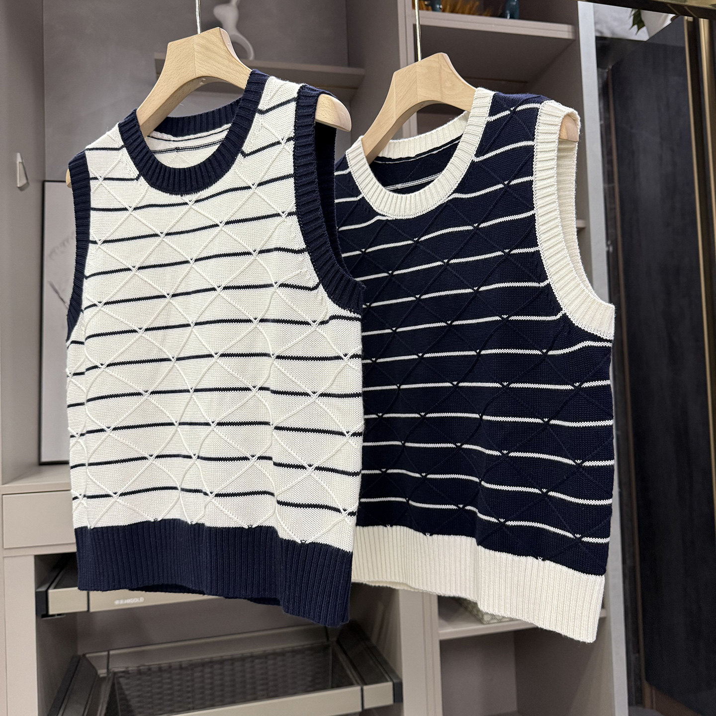 清仓不予退换！！真丝羊毛菱格圆领针织衫背心马甲女S85575~ZY,女装/女士精品,毛针织衫,淘宝优惠券,粉丝福利购,淘宝优惠卷