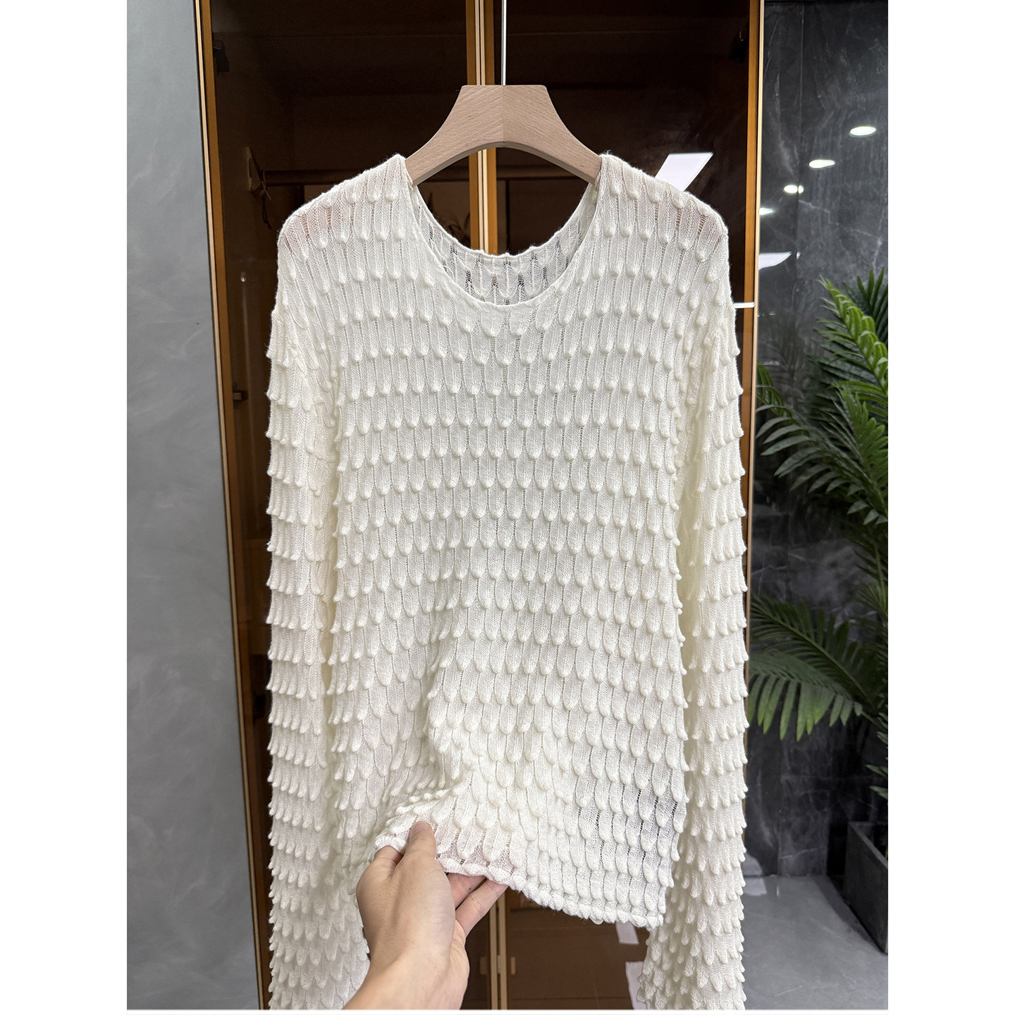 N货！谁穿谁美！重工肌理羊毛圆领针织上衣女    20250852~JS,女装/女士精品,毛针织衫,淘宝优惠券,粉丝福利购,淘宝优惠卷