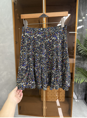夏日出街直接美出圈！P牌真丝双绉小碎花半身裙女    20251581~ME