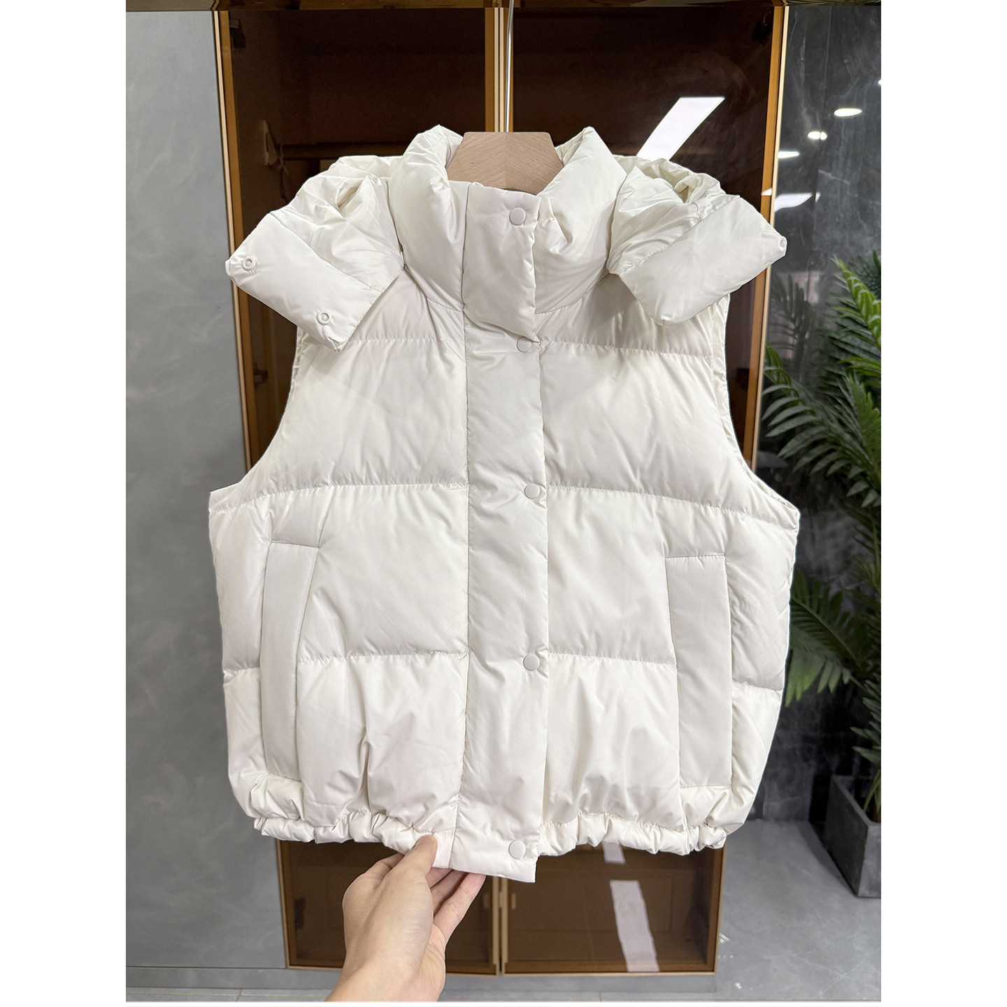 可拆连帽宽松鸭绒羽绒服短马甲