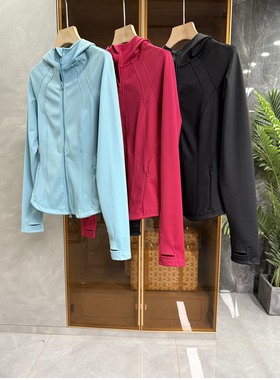 口碑大工厂！修身薄绒瑜伽服连帽运动健身外套女   ZH24WT8053~ME