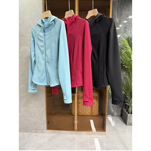口碑大工厂！修身薄绒瑜伽服连帽运动健身外套女   ZH24WT8053~ME