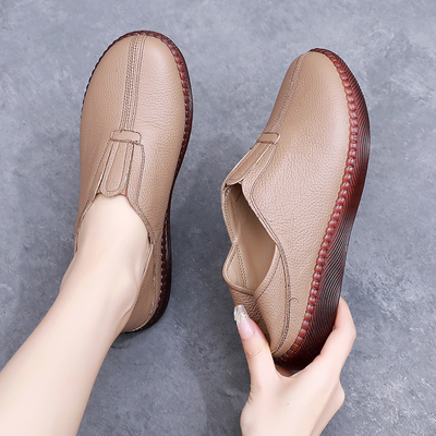 休闲平底单鞋真皮妈妈鞋防滑软底
