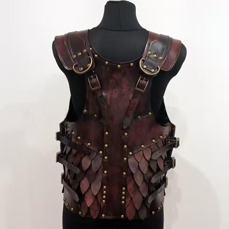 中世纪复古角斗装扮多层鳞片皮甲