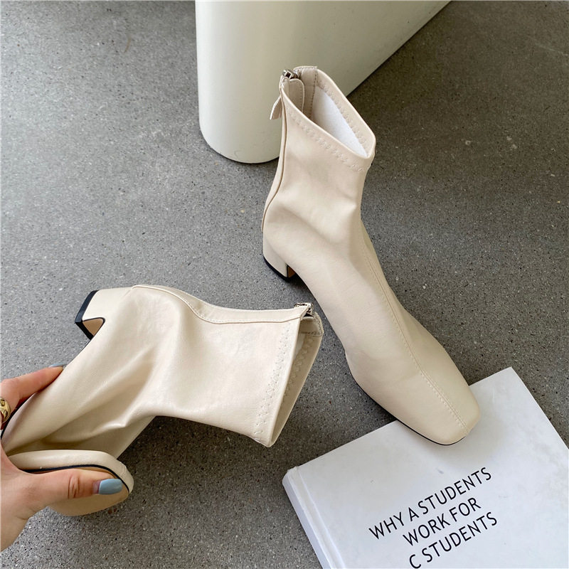 粗跟短靴女2025秋冬新款简约法式复古方头百搭后拉链瘦瘦靴马丁靴