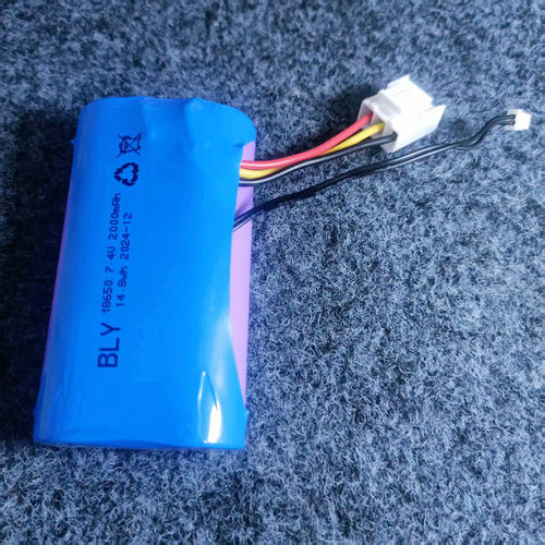 适用小米随身果汁机充电电池榨汁机果汁杯电池7.4V 18650锂电池