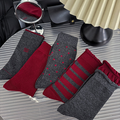 纯棉安可拉红格雷色系中筒袜