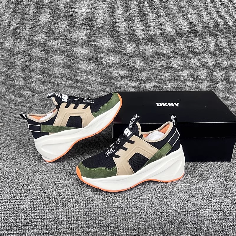 轻奢出美国D.K女款小蛮腰轻便跑步鞋厚底休闲复古慢跑加厚运动鞋
