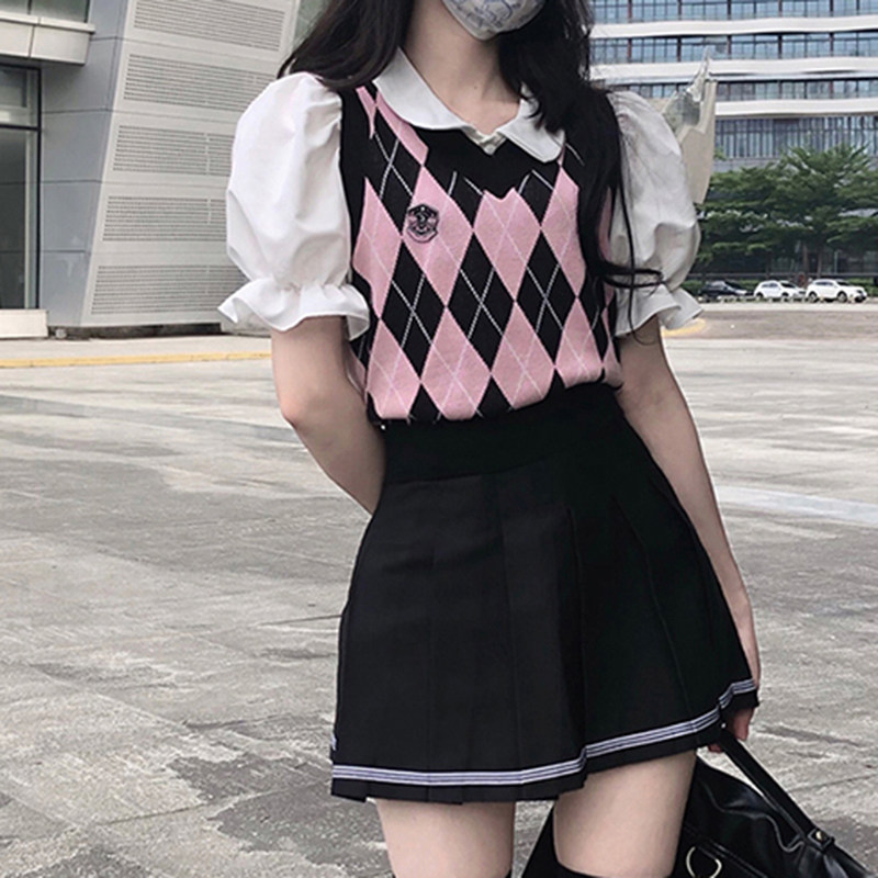 学院风jk菱格针织马甲女春秋新款洋气短款外搭叠穿背心毛衣小个子