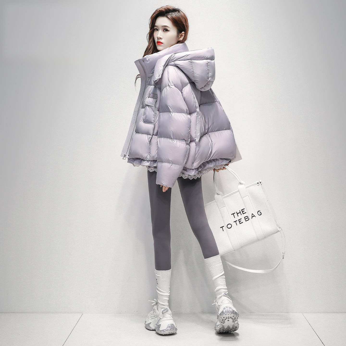 时尚韩版短款羽绒服女冬季新款可拆卸蕾丝下摆蓬松保暖外套
