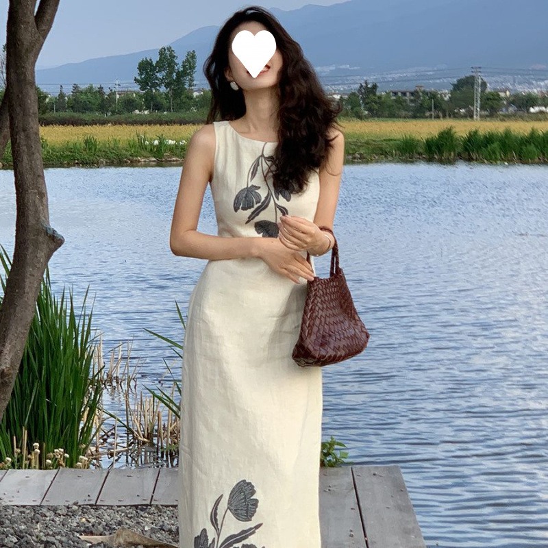 新中式复古印花设计白色气质圆领背心裙女夏季宽松休闲慵懒风
