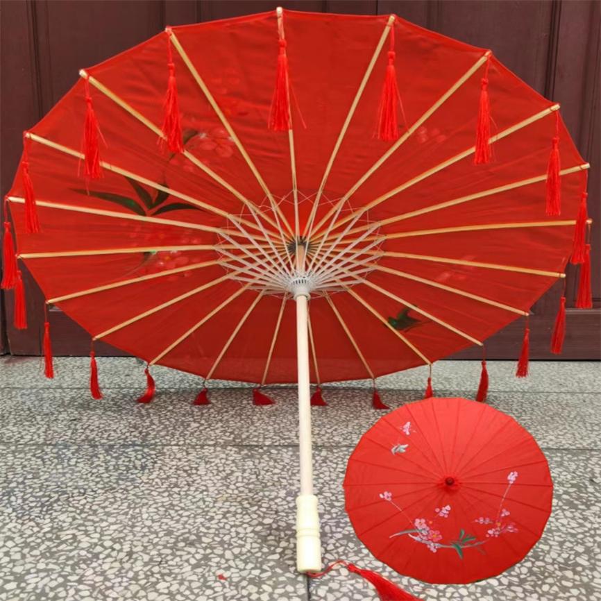 古风旗袍拍照民族广场跳舞伞舞伞