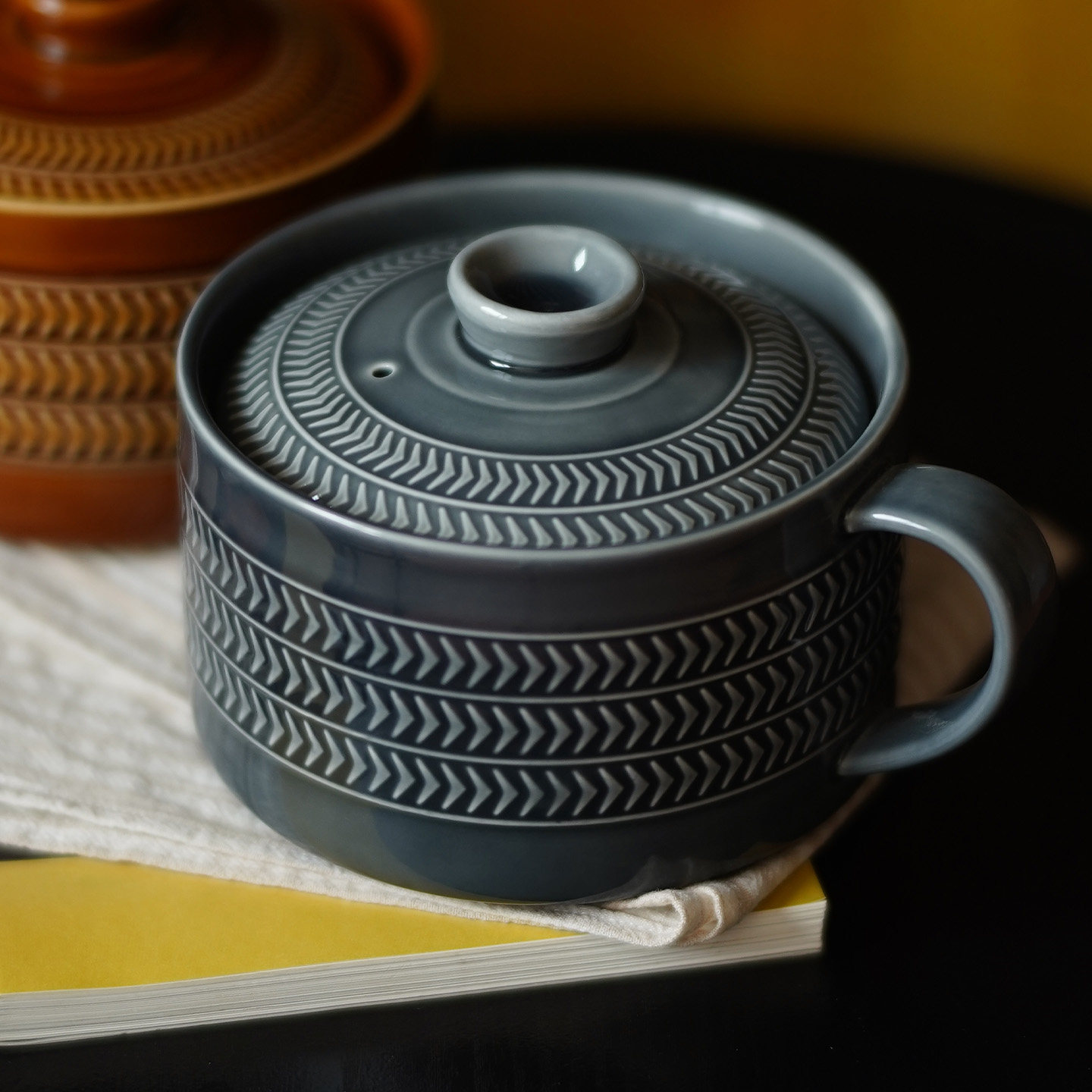 泽滕家带盖泡面碗牛肉方便面螺狮粉食堂吃饭一人食防烫隔热高级感