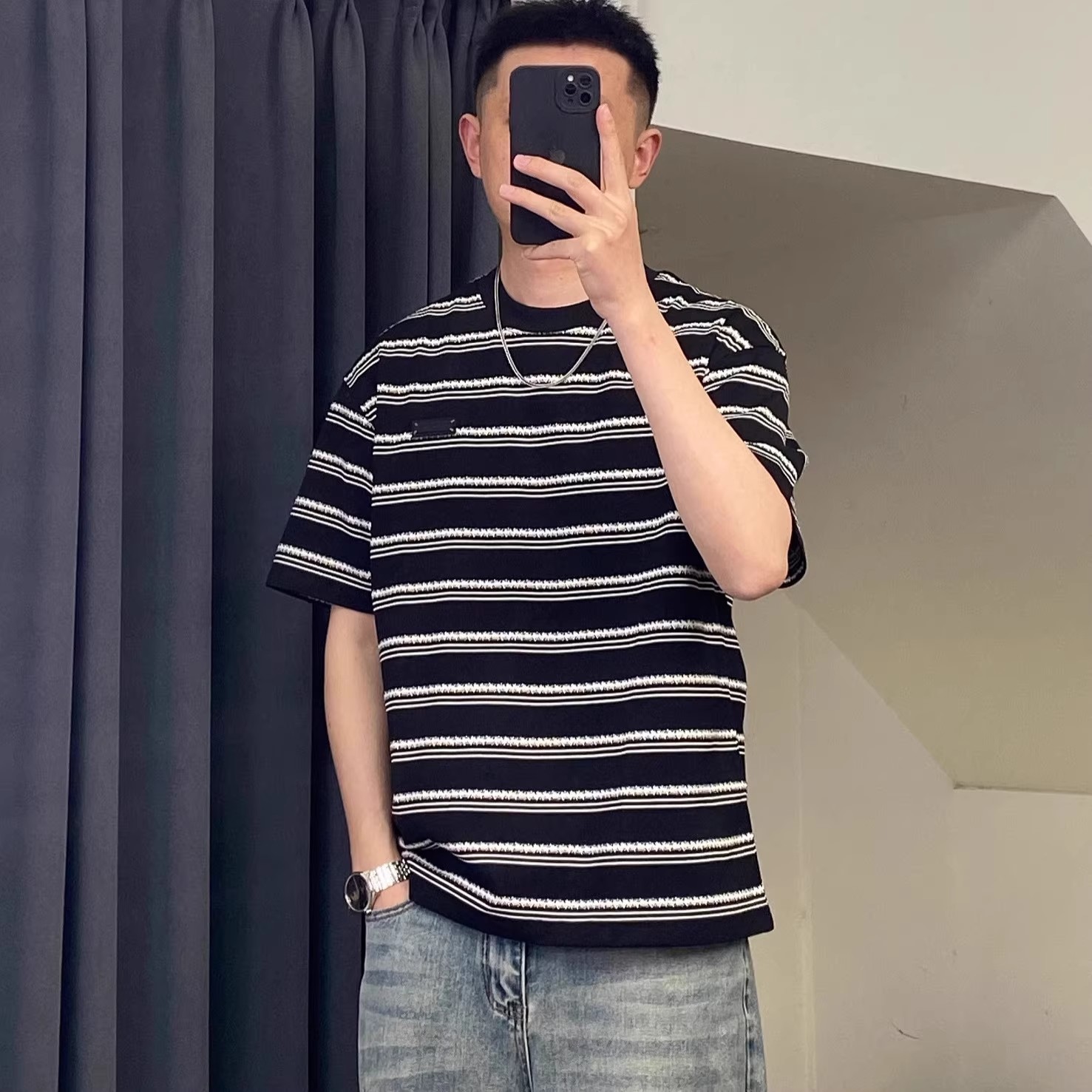夏季时尚潮流拼色条纹短袖t恤男