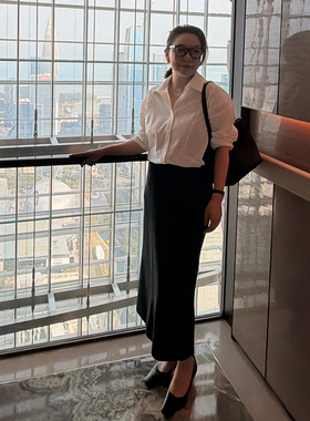 Q姐 经典系列“黑白半裙”立体鱼骨线显瘦高腰半身裙 53P501