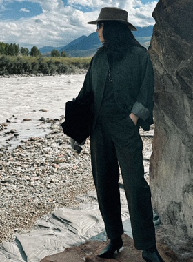 Q姐“腔调升级” 抗皱面料松紧腰茧型立裁显瘦休闲裤 52P521