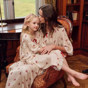 品牌女童a类家居服女孩睡衣人棉长袖 睡裙中大童春秋居家服2件套装