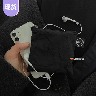 韩国KBP收纳袋kittybunnypony化妆包数码包方形收纳包刺绣小兔ins