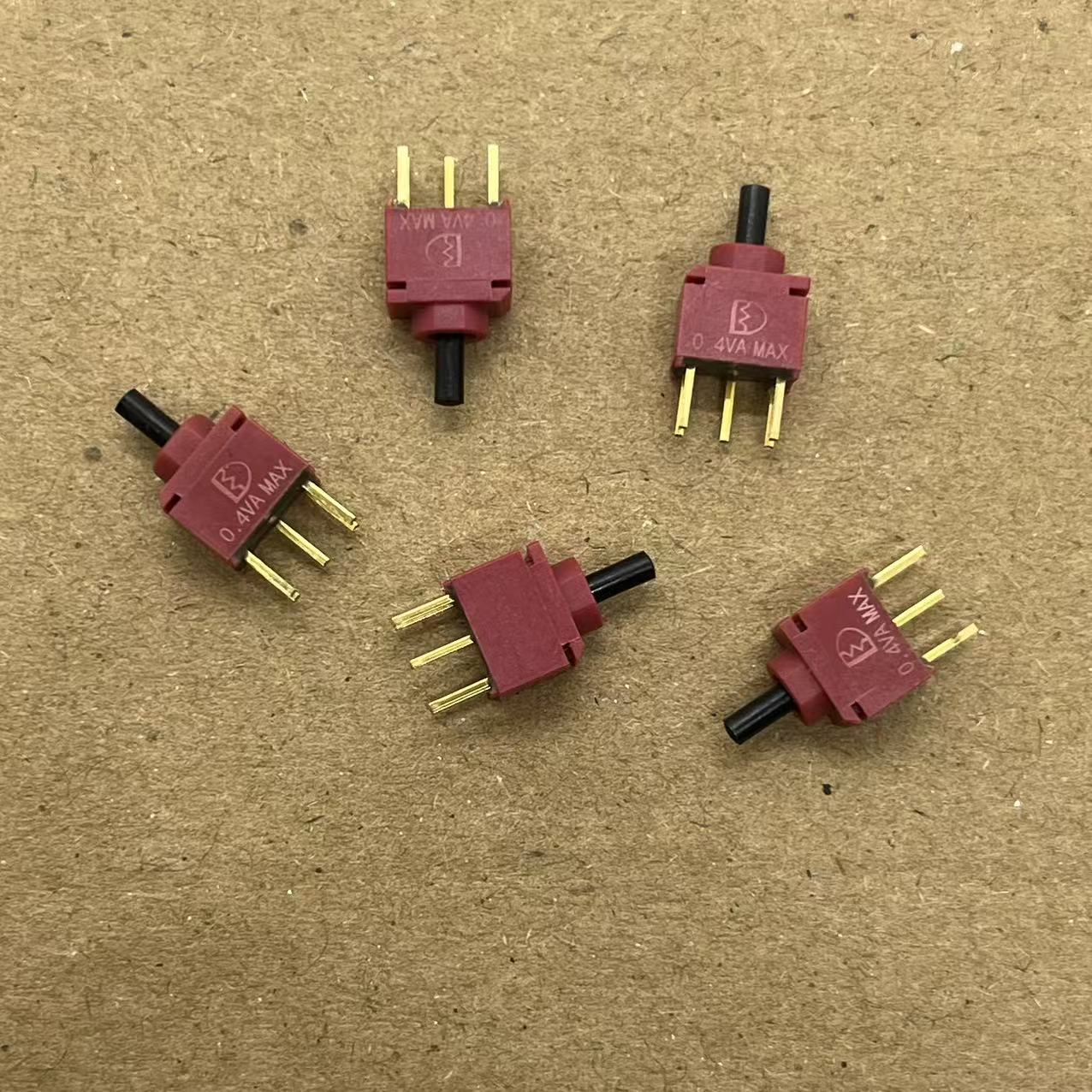 2US1T1A1M2RES台湾dailywell德利威 钮子开关5脚3档摇头单刀双掷