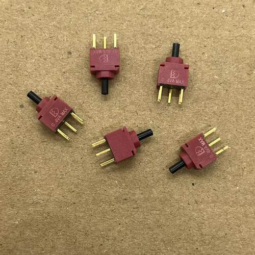 2US1T1A1M2RES台湾dailywell德利威 钮子开关5脚3档摇头单刀双掷