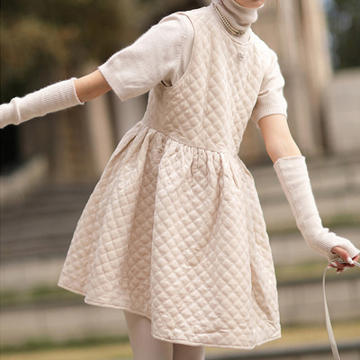 ALUONLINESHOP小小爱意不成敬意 高定手工銀絲亮鑽厚質絲絨娃娃裙