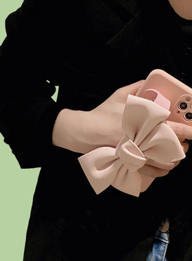 C55适用三星S24fe手机壳S25Ultra斗牛犬手腕带S23S22S21S20红色A56女A55A54A53A52A36A35A34A25A24斜挎Note10