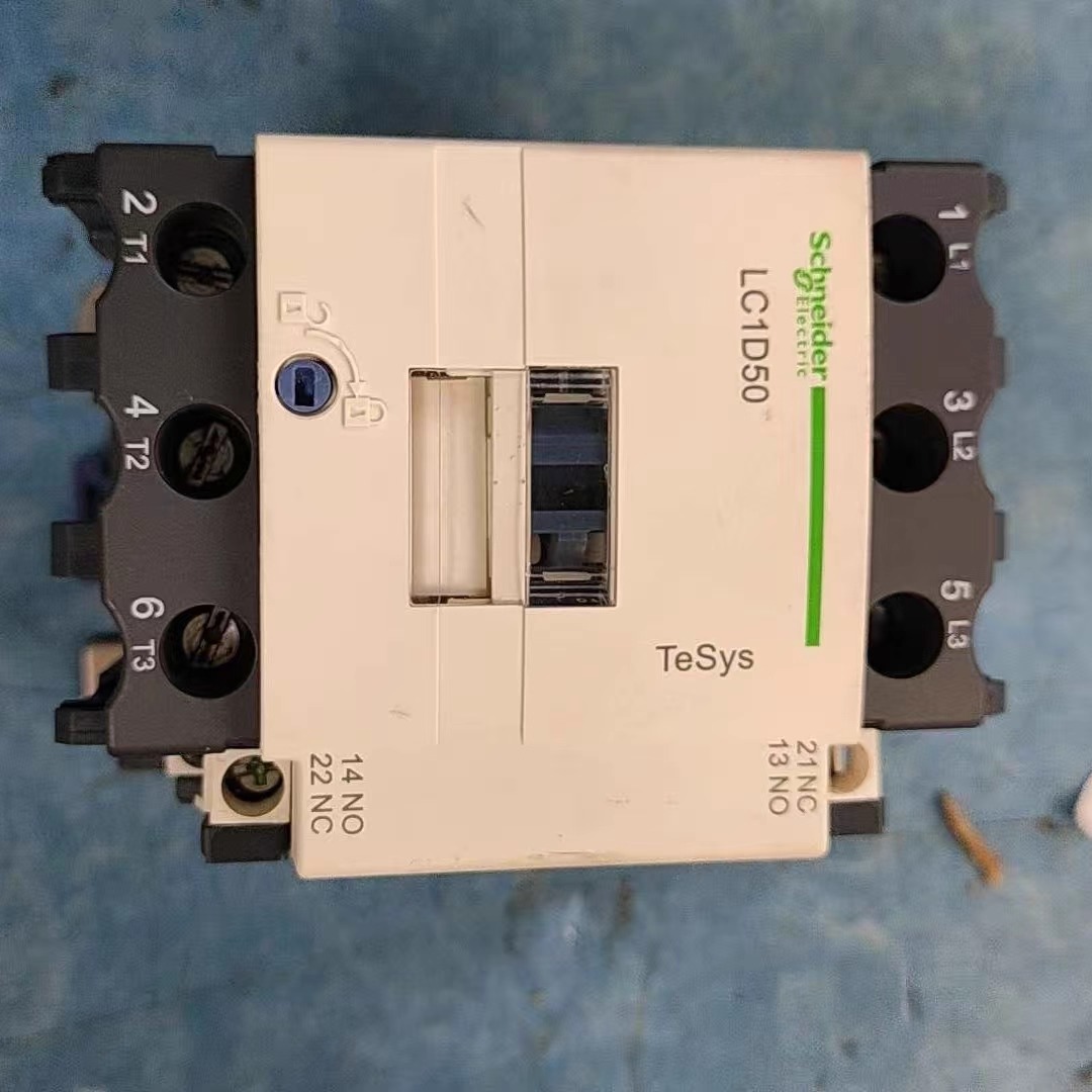 施耐德交流接触器 LC1D50M7C