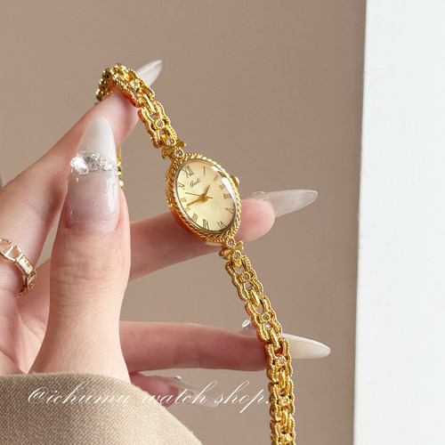 初目轻奢小众小巧精致女士手表