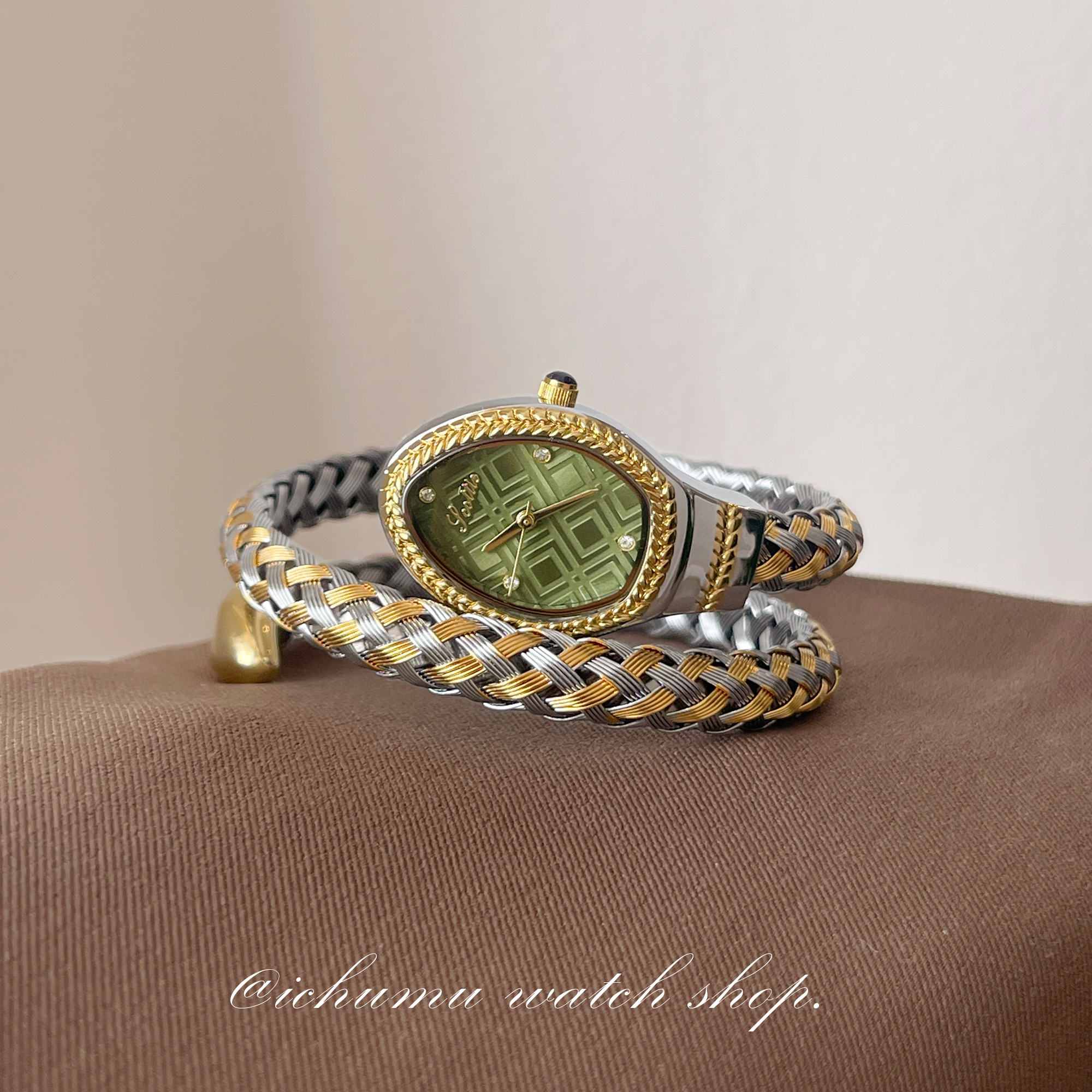 初目iChumu高颜值蛇形手链式手表