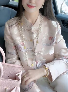 新中式国风缎面短款外套女秋季2024新款改良旗袍唐装复古盘扣上衣