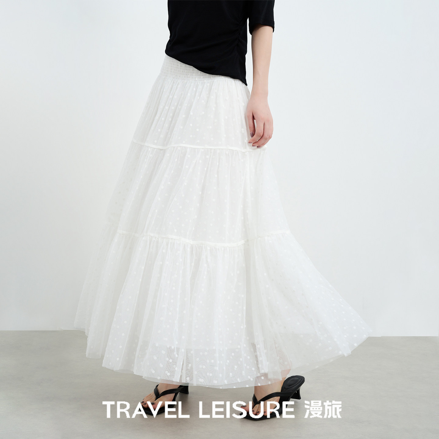 【博主同款】漫旅波点高腰度假半身裙女白色2025年夏A字蛋糕短裙